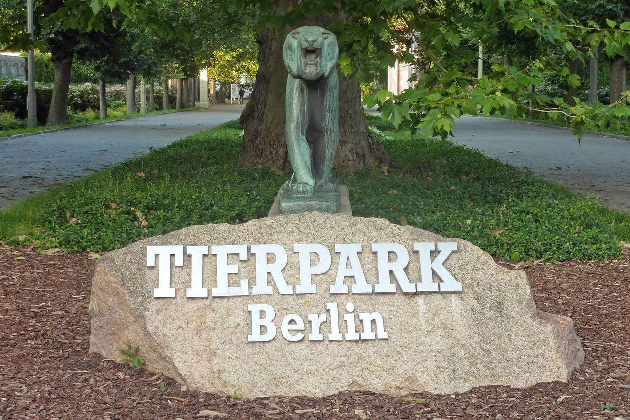 Schlafraum Apartment Berlin Bagian luar foto