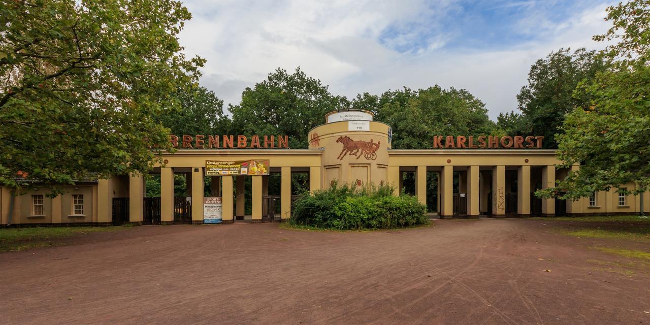 Schlafraum Apartment Berlin Bagian luar foto